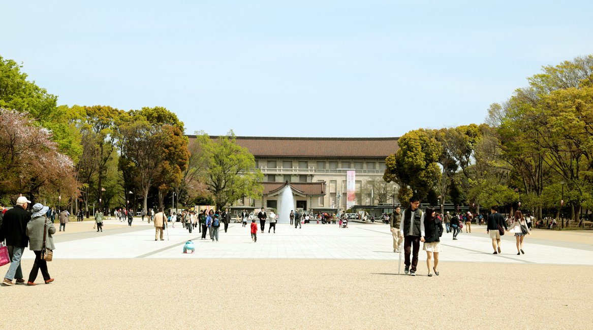 Entrance of National Museum of Nature and Science